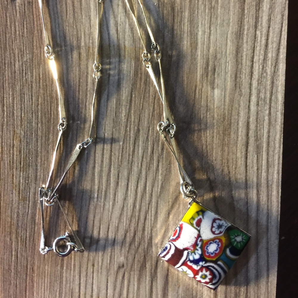 porcelain-ceramic pendant with chain